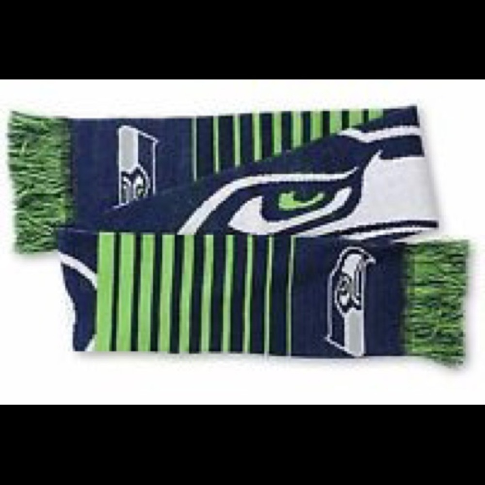 Forever Collectibles NFL Unisex Seahawks scarf